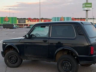 2019 Lada (ВАЗ) 2121 (4x4) Urban I Рестайлинг, чёрный, 500000 рублей, вид 2