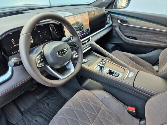 2026 Geely Monjaro (Xingyue L) I Рестайлинг 2 (China Market), чёрный, 3830000 рублей - вид 12