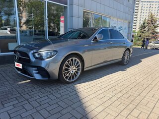 2021 Mercedes-Benz E-Класс 350 V (W213, S213, C238) Рестайлинг, серый, 6000000 рублей, вид 1