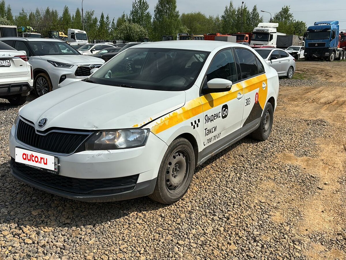 Открыть фотографии: Skoda Rapid I Рестайлинг