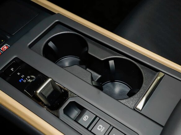 2026 Lexus ES 300h VIII, оранжевый, 6114564 рублей - вид 12