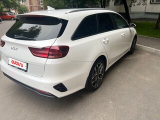 2024 Kia Ceed III Рестайлинг, белый, 2300000 рублей, вид 2