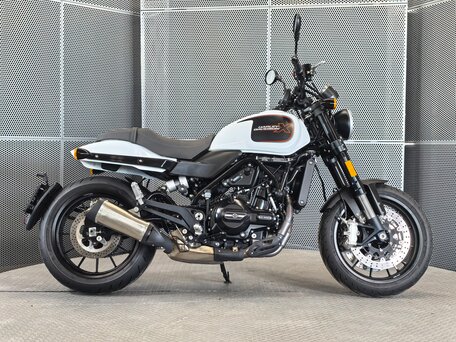 2023 Harley-Davidson X500, серебристый, 549000 рублей, вид 1