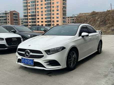 2022 Mercedes-Benz A-Класс 180 IV (W177), белый, 2400000 рублей, вид 1