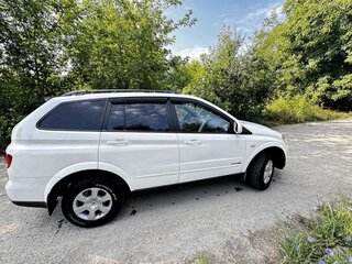 2011 SsangYong Kyron 6-speed I Рестайлинг, белый, 700000 рублей, вид 3