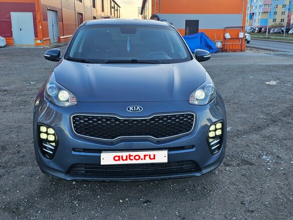 2018 Kia Sportage IV Рестайлинг, синий, 1850000 рублей