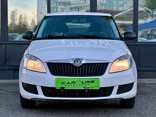 2011 Skoda Fabia II Рестайлинг, белый, 469000 рублей, вид 5