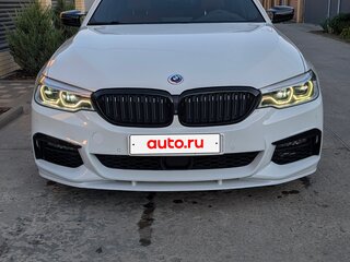 2018 BMW 5 серии 530d xDrive VII (G30/G31/G38), белый, 4350000 рублей, вид 3