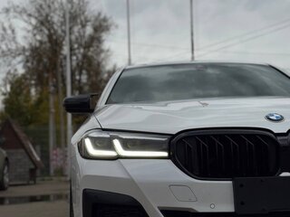 2021 BMW 5 серии Long 530Li VII (G30/G31/G38) Рестайлинг, белый, 4600000 рублей, вид 2