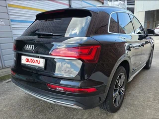 2023 Audi Q5 40 TDI II (FY) Рестайлинг, чёрный, 4990000 рублей, вид 3