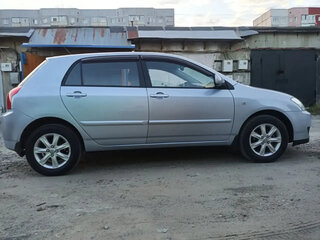2005 Toyota Corolla IX (E120, E130) Рестайлинг, серебристый, 865000 рублей, вид 3