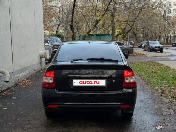 2009 Lada (ВАЗ) Priora I, чёрный, 275000 рублей - вид 4