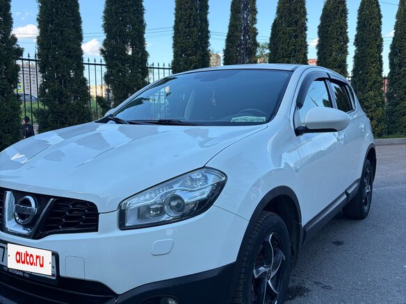 2012 Nissan Qashqai I Рестайлинг, белый, 1250000 рублей - вид 4