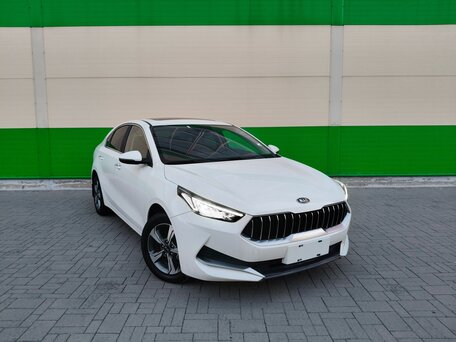 2022 Kia K3 II (China Market), белый, 1650000 рублей, вид 2