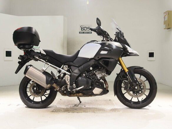 2016 Suzuki V-Strom 1000, белый, 772000 рублей