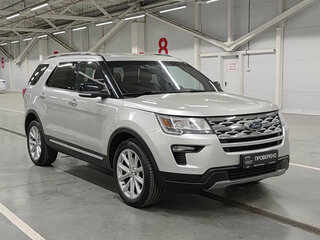 2019 Ford Explorer V Рестайлинг 2, серебристый, 2850000 рублей, вид 3
