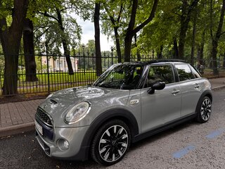 2015 Mini Hatch Cooper S III (F55/F56), серый, 1570000 рублей, вид 3