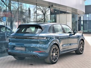 2025 Porsche Cayenne III Рестайлинг, синий, 19280000 рублей, вид 4