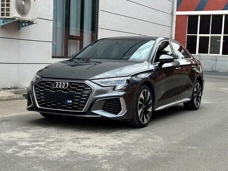 2023 Audi A3 35 TFSI Long IV (8Y), серый, 2000000 рублей, вид 1