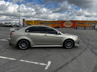 2008 Mitsubishi Lancer X, бежевый, 890000 рублей, вид 4