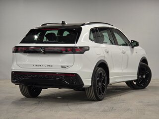 2026 Volkswagen Tiguan L Pro III (China Market), белый, 4725000 рублей, вид 4