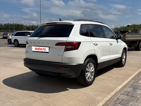 2021 Skoda Karoq DSG7 I, белый, 2450000 рублей, вид 4