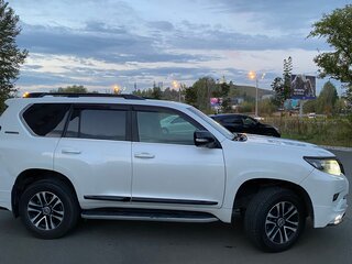 2011 Toyota Land Cruiser Prado 150 Series, белый, 3300000 рублей, вид 3