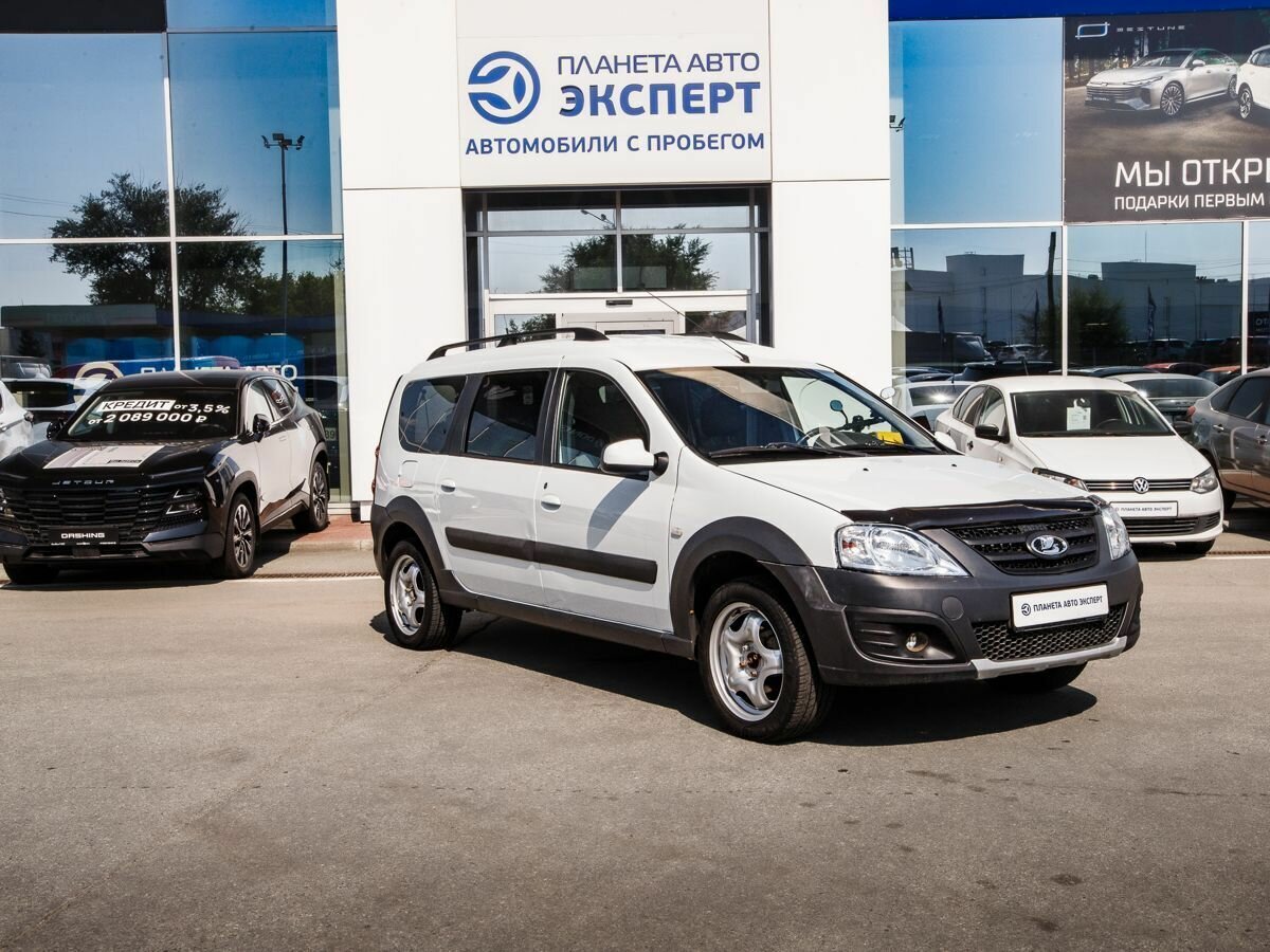 Открыть фотографии: Lada (ВАЗ) Largus I