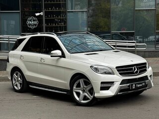 2013 Mercedes-Benz M-Класс 400 III (W166), белый, 2175000 рублей, вид 1