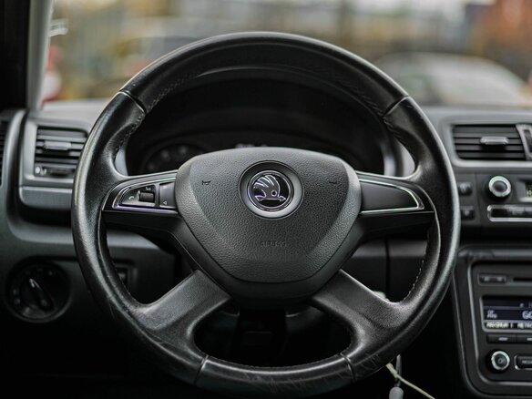 2013 Skoda Fabia II Рестайлинг, синий, 813000 рублей - вид 5