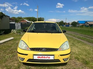 2001 Ford Focus I Рестайлинг, жёлтый, 220000 рублей, вид 2