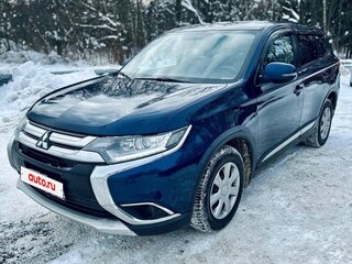 2015 Mitsubishi Outlander III Рестайлинг 2, синий, 1600000 рублей, вид 2