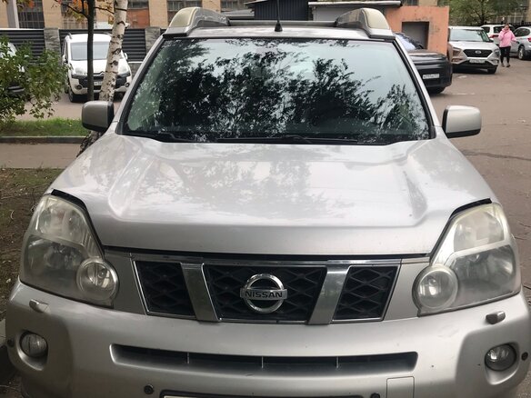 2008 Nissan X-Trail II, серебристый, 1350000 рублей