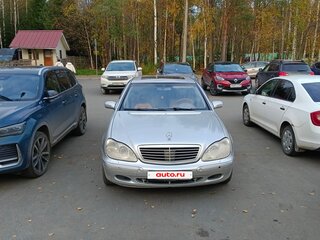 1999 Mercedes-Benz S-Класс 500 IV (W220), серый, 850000 рублей, вид 3