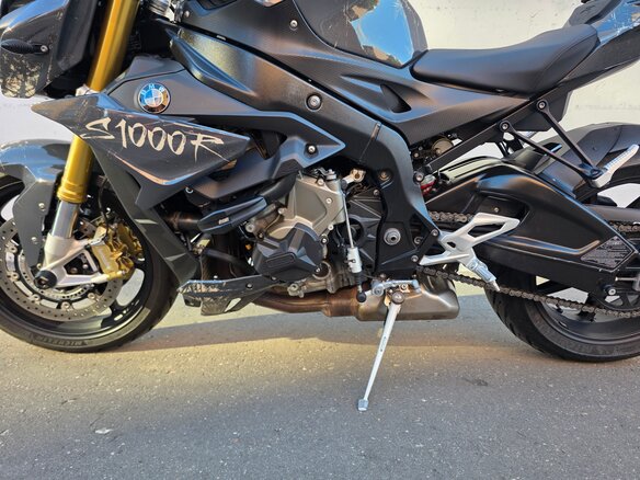 2017 BMW S 1000 R, серый, 1150000 рублей - вид 15