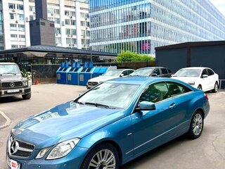 2012 Mercedes-Benz E-Класс 250 7G-Tronic IV (W212, S212, C207), голубой, 1520000 рублей, вид 2