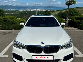 2020 BMW 5 серии 520i VII (G30/G31/G38), белый, 4300000 рублей, вид 1
