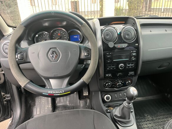 2016 Renault Duster I Рестайлинг, чёрный, 1050000 рублей - вид 5