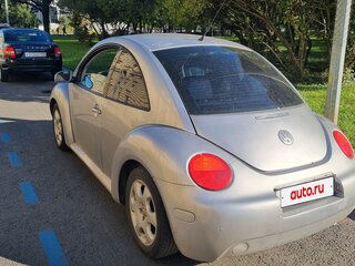 2002 Volkswagen Beetle I (A4), серебристый, 600000 рублей, вид 5