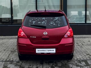 2012 Nissan Tiida I Рестайлинг, красный, 815000 рублей, вид 4