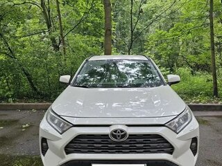 2019 Toyota RAV4 V (XA50), белый, 2890000 рублей, вид 1