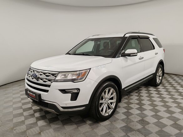 2018 Ford Explorer V Рестайлинг 2, белый, 2499000 рублей