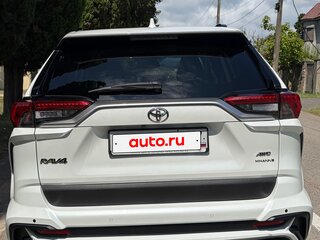 2022 Toyota RAV4 V (XA50), белый, 3850000 рублей, вид 4