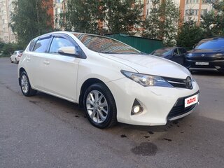 2013 Toyota Auris II, белый, 1170000 рублей, вид 3
