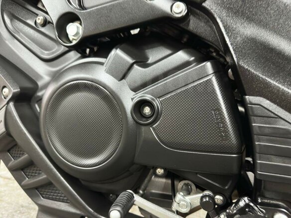 2015 Suzuki V-Strom DL 650, серый - вид 23