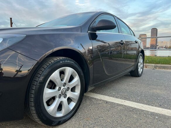2013 Opel Insignia I Рестайлинг, коричневый, 1199000 рублей - вид 18
