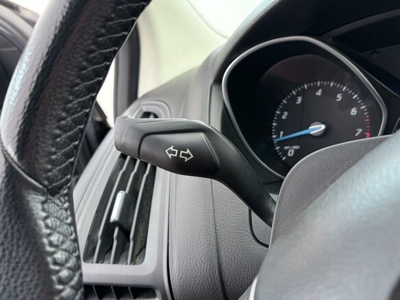 2011 Ford Focus III, синий, 797000 рублей - вид 17