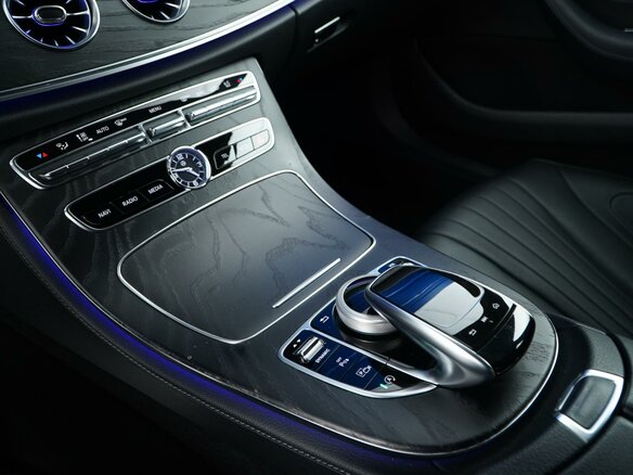 2020 Mercedes-Benz CLS 350 d III (C257), серый, 4549077 рублей - вид 13
