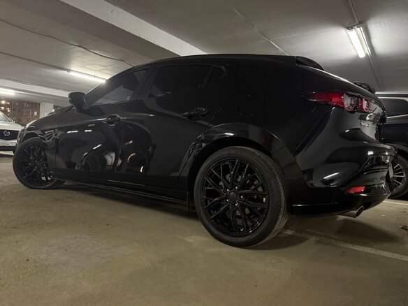 2020 Mazda 3 IV (BP), чёрный, 2000000 рублей - вид 9