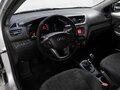 2013 Kia Rio 5-speed III, серебристый, 829000 рублей - вид 8